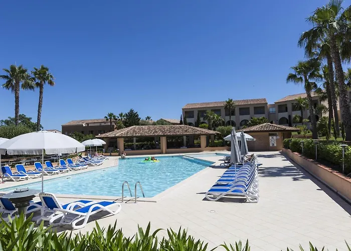 Διαμέρισμα T2 - 200 M From The Sea *