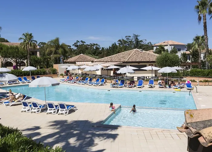 Διαμέρισμα T2 - 200 M From The Sea