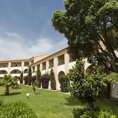 Apartment T2 - 200 M From The Sea *