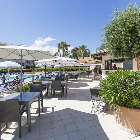 T2 - 200 M From The Sea Apartment