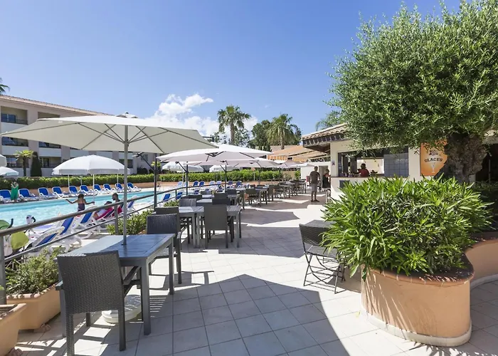 T2 - 200 M From The Sea Apartment